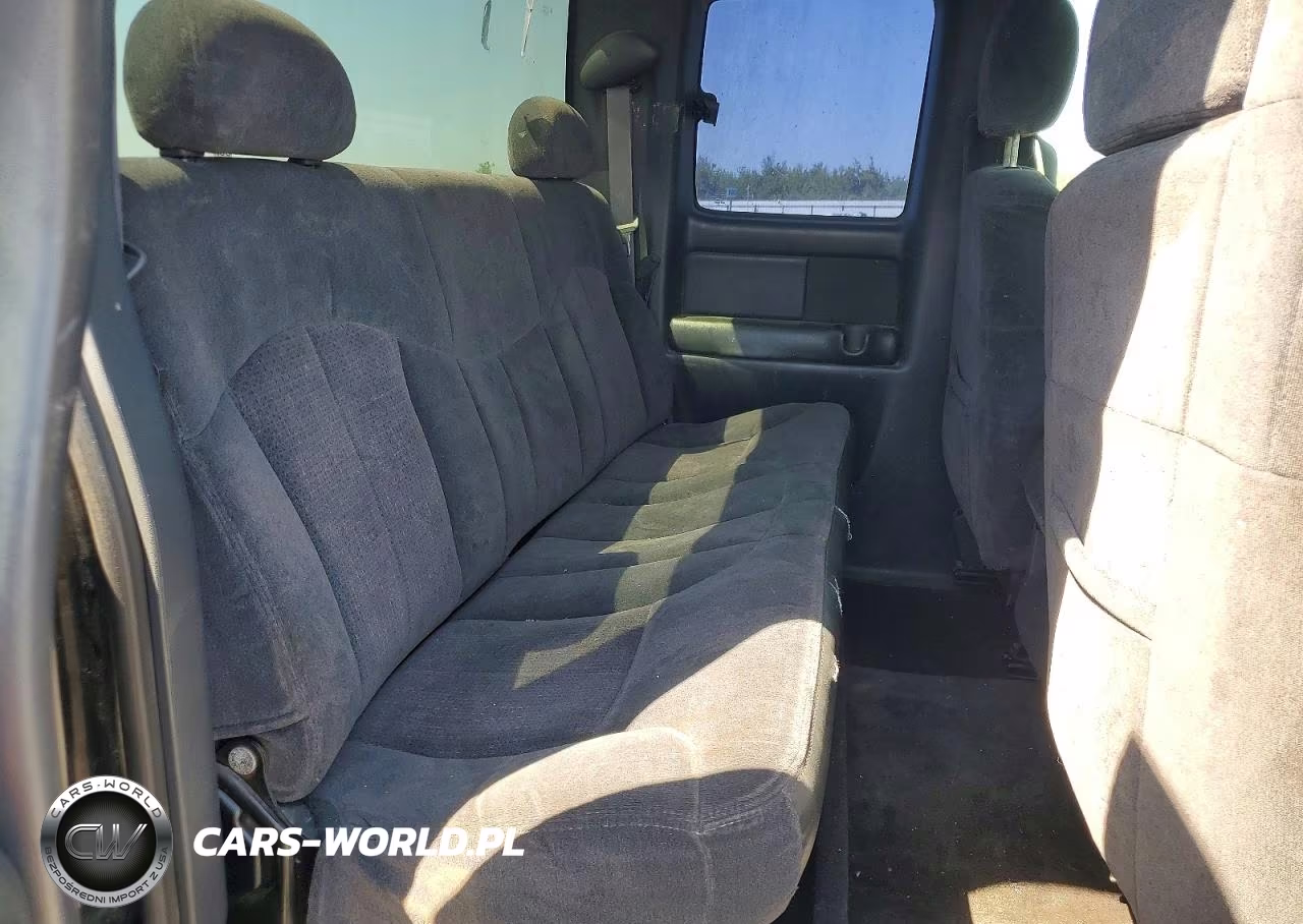2000 Chevrolet Silverado C1500 VIN:2GCEC19TXY1113714 - 10