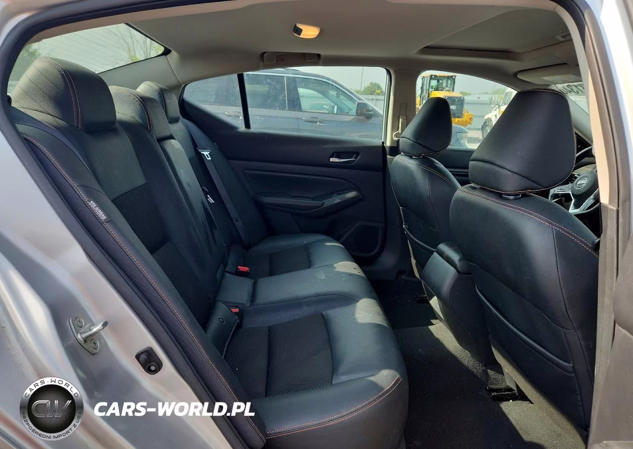 2020 Nissan Altima Sr VIN:1N4BL4CW8LC277589 - 10