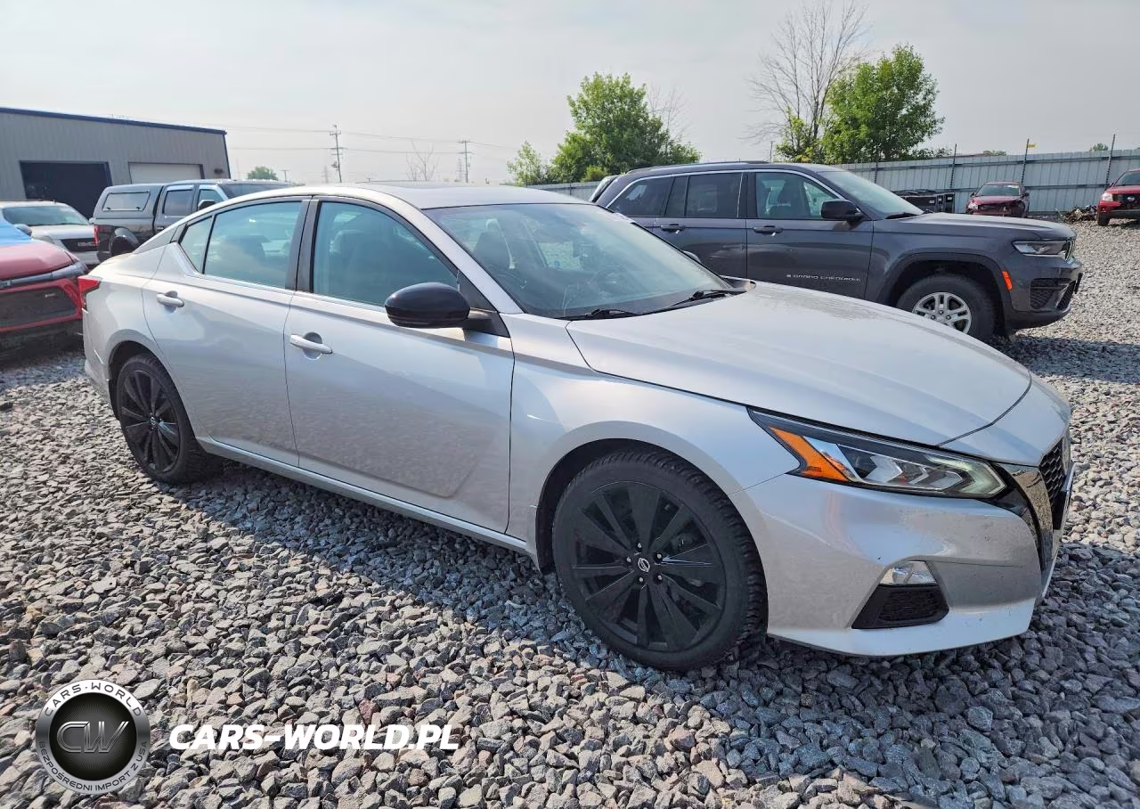 2020 Nissan Altima Sr VIN:1N4BL4CW8LC277589 - 4
