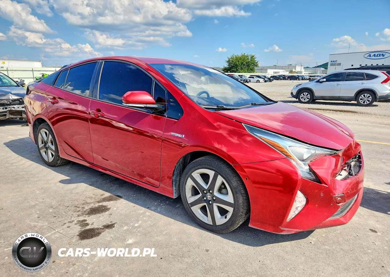 2018 Toyota Prius Four Touring VIN:JTDKARFU6J3550579 - 4