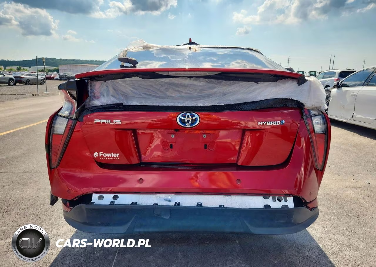 2018 Toyota Prius Four Touring VIN:JTDKARFU6J3550579 - 6