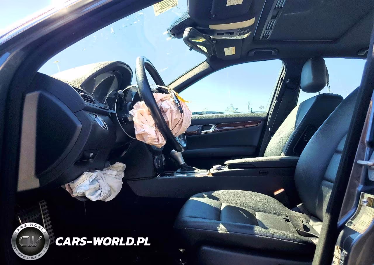 2011 Mercedes-Benz C 300 VIN:WDDGF5EB5BR169987 - 7