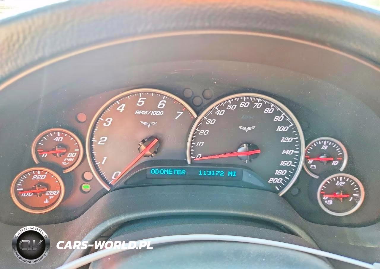 2011 Chevrolet Corvette Grand Sport VIN:1G1YS3DW1B5107781 - 9