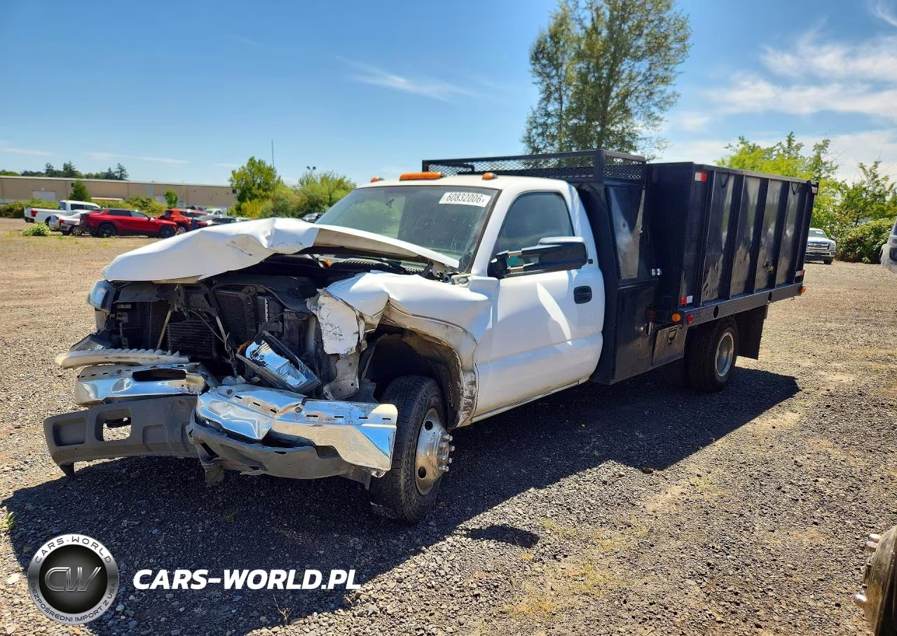2005 Chevrolet Silverado K3500 Dump Truck