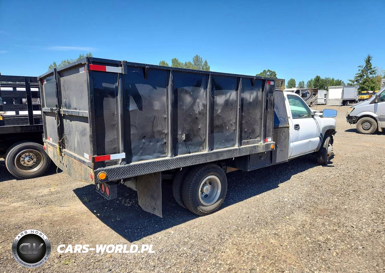 2005 Chevrolet Silverado K3500 Dump Truck VIN:1GBJK34G45E278518 - 3
