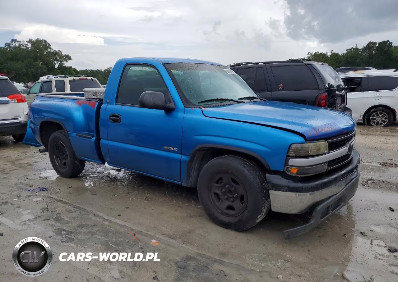 1999 Chevrolet Silverado C1500 VIN:1GCEC14W6XZ186666 - 4