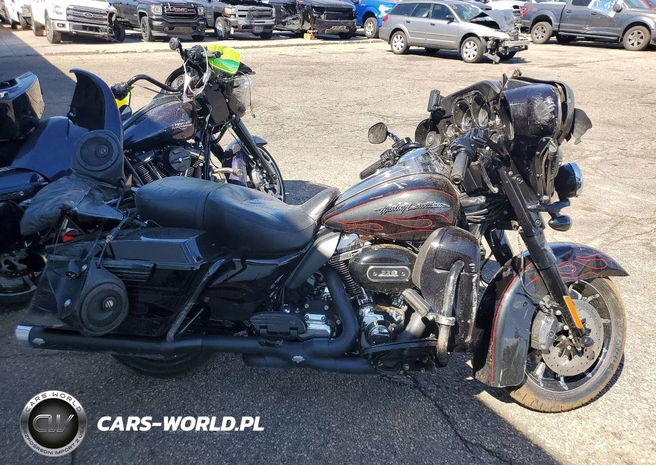 2010 Harley-Davidson Flhtcuse5 Blk