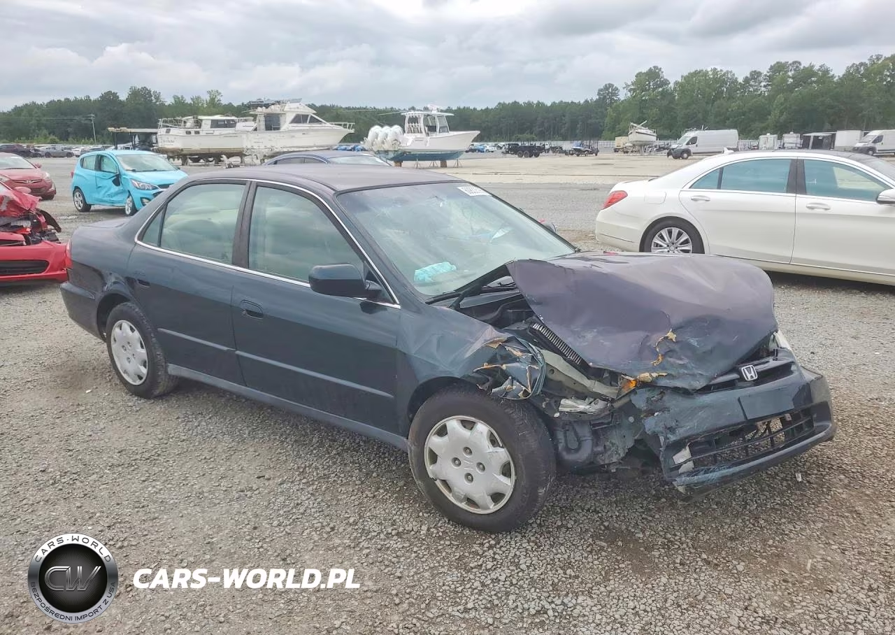 1999 Honda Accord Lx VIN:1HGCG6658XA049211 - 4