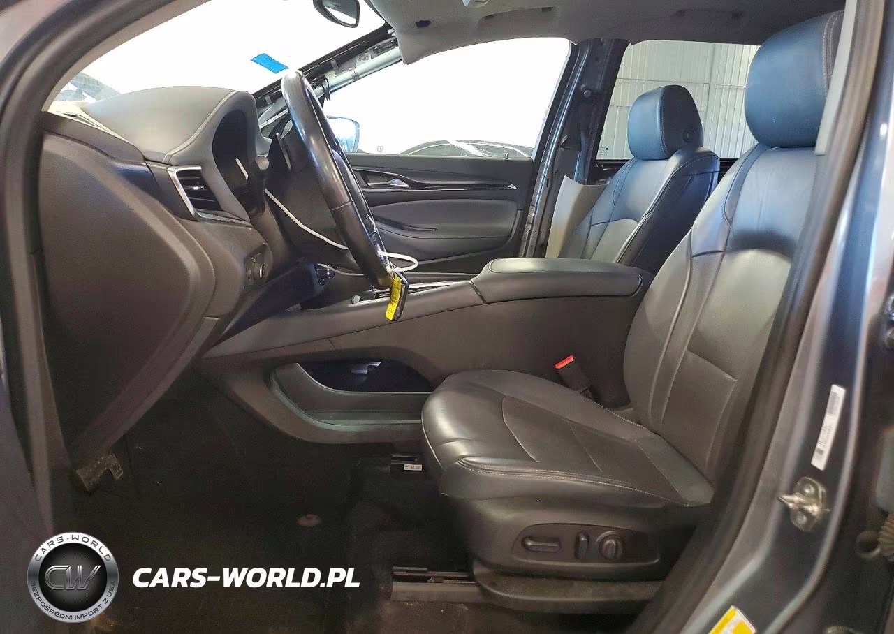 2018 Buick Enclave Essence VIN:5GAEVAKW0JJ160004 - 7