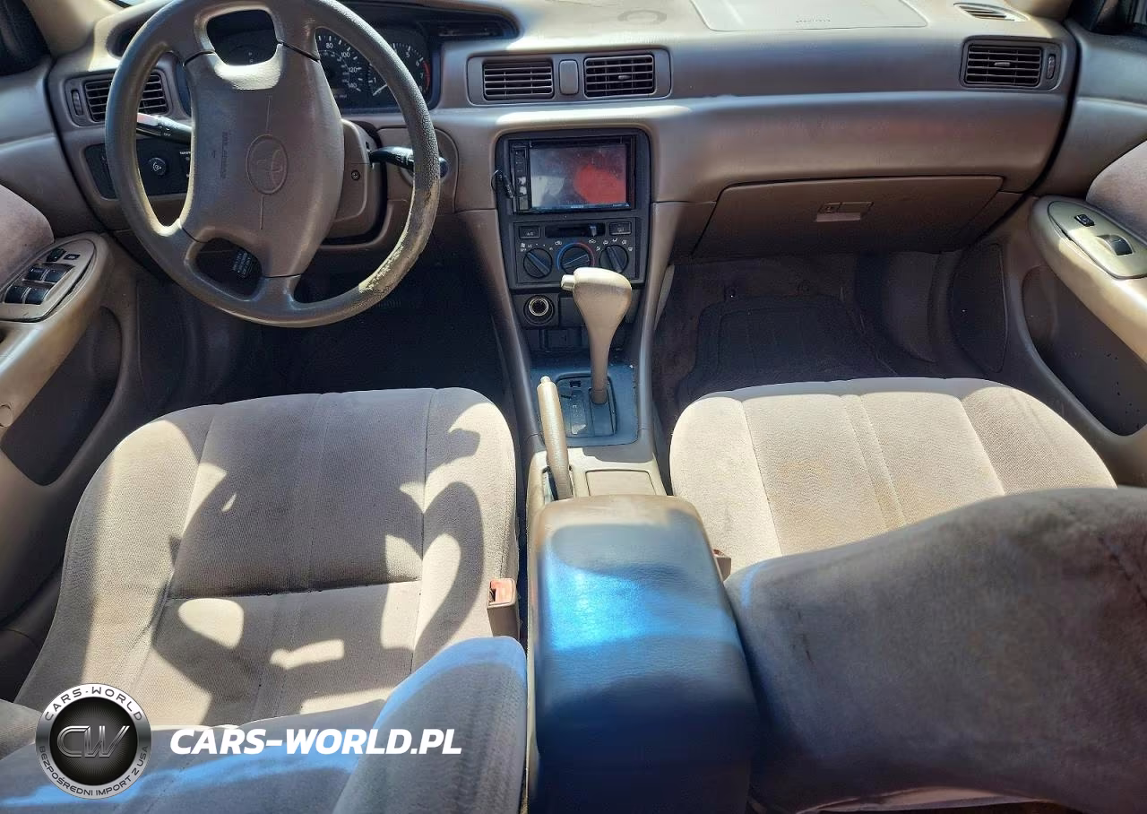 1998 Toyota Camry Le VIN:4T1BG22K9WU355521 - 8