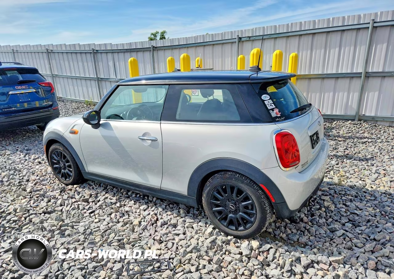 2015 Mini Cooper VIN:WMWXM5C50F3A56986 - 2