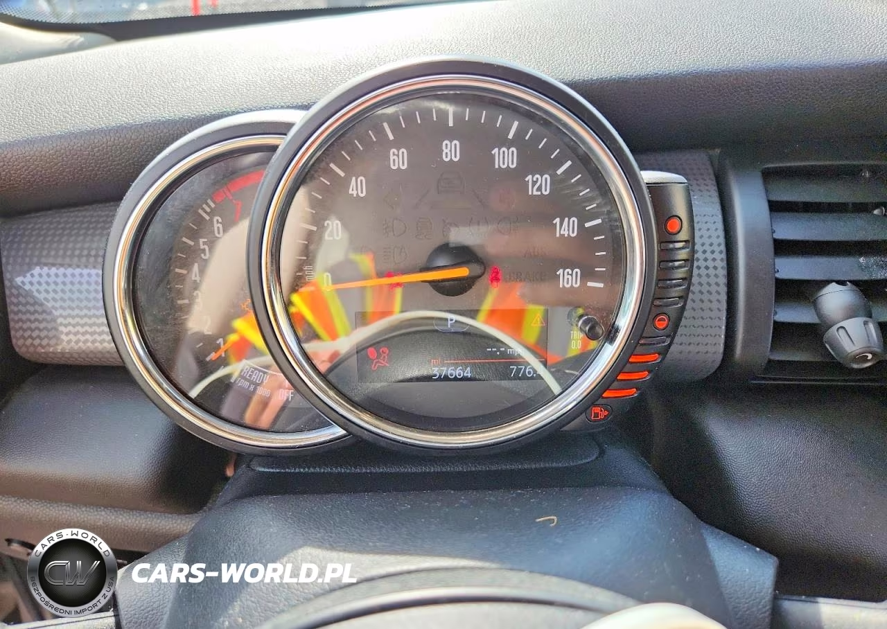 2015 Mini Cooper VIN:WMWXM5C50F3A56986 - 9