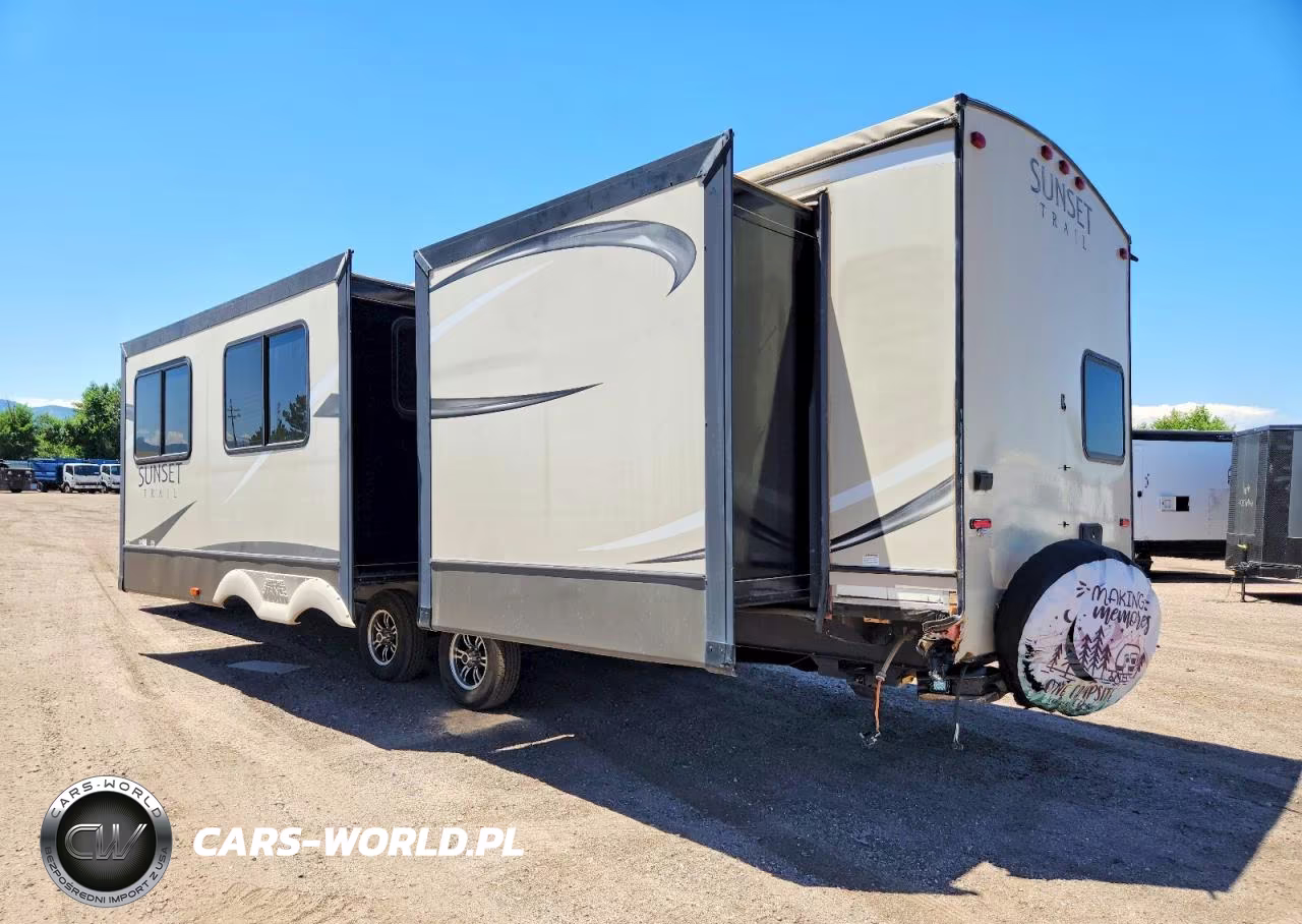 2016 Cross Roads Sunset Camper VIN:4V0TC3325GE017530 - 3