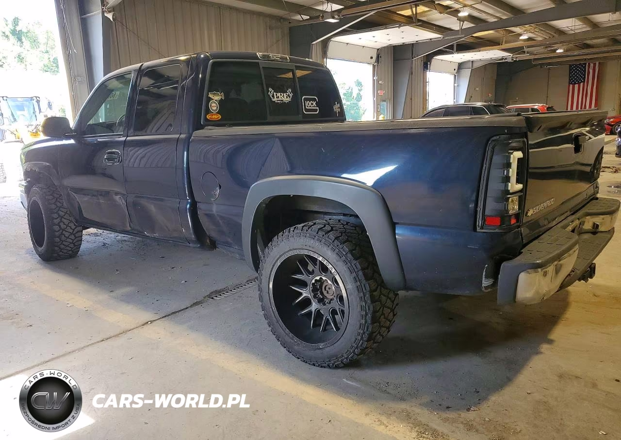 2007 Chevrolet Silverado K1500 Classic VIN:1GCEK19B17E174084 - 2