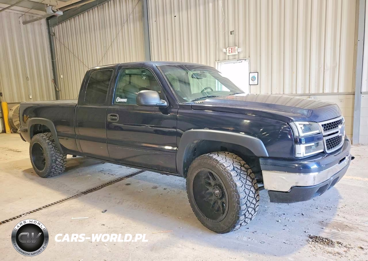 2007 Chevrolet Silverado K1500 Classic VIN:1GCEK19B17E174084 - 4