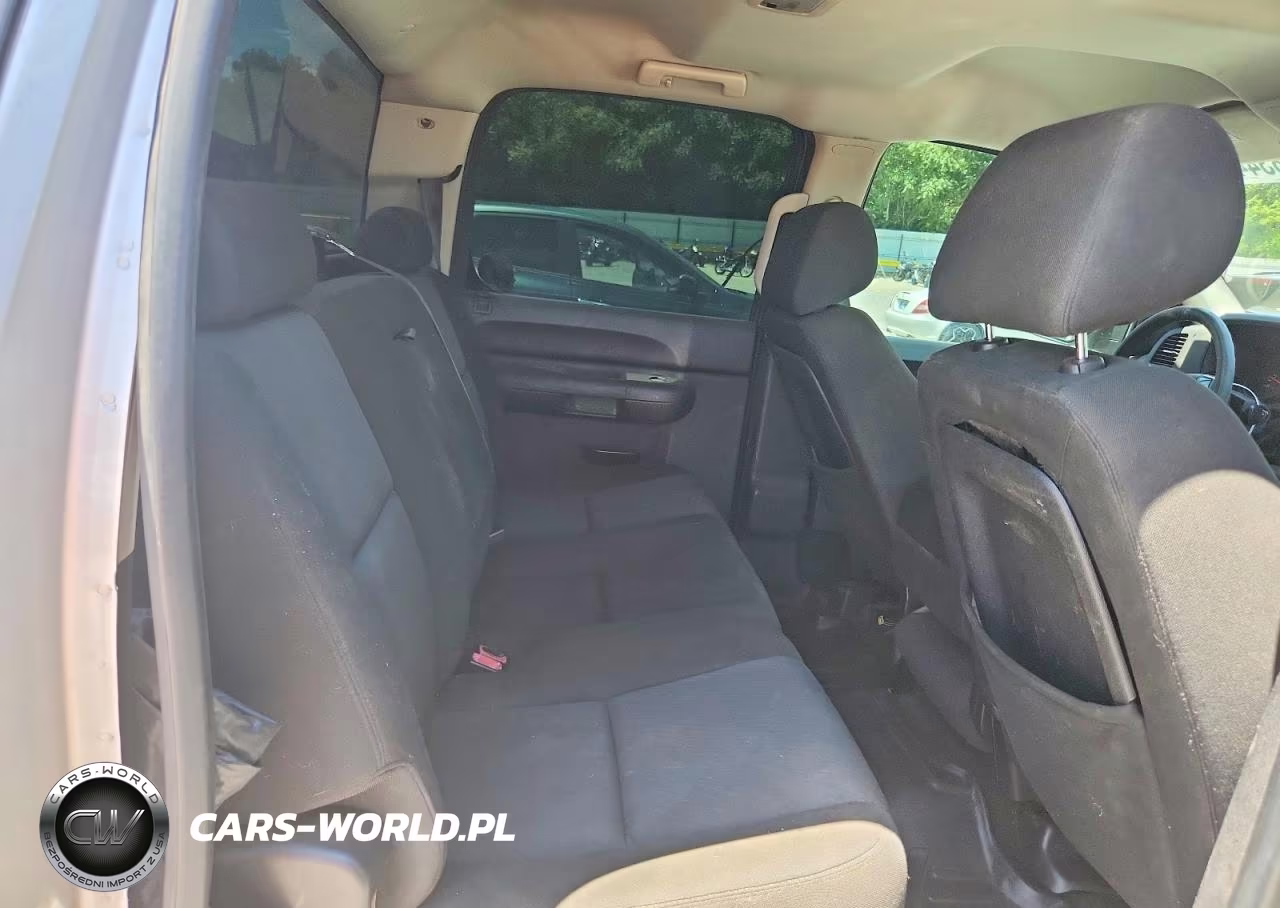 2010 Chevrolet Silverado C1500 Ls VIN:3GCRCREA1AG258657 - 10