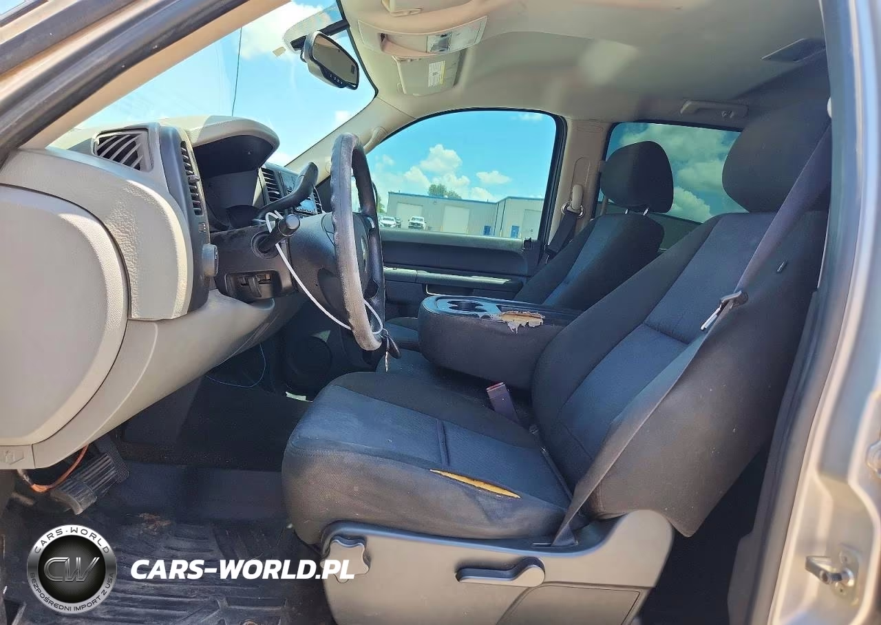 2010 Chevrolet Silverado C1500 Ls VIN:3GCRCREA1AG258657 - 7