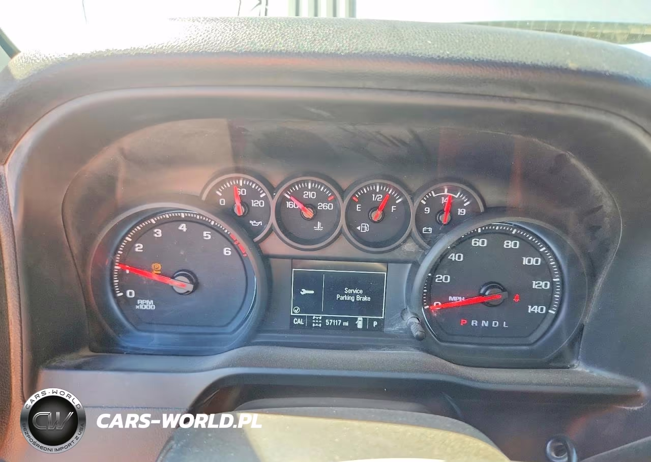 2020 Chevrolet Silverado K2500 Custom VIN:1GC4YME77LF303656 - 9