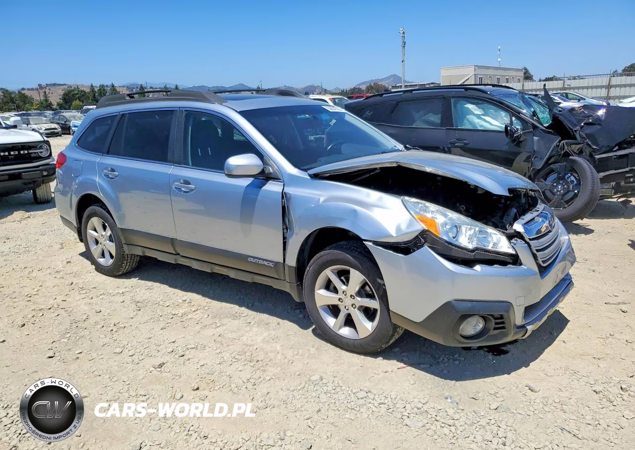2013 Subaru Outback 2.5I Limited VIN:4S4BRBKC3D3296858 - 4