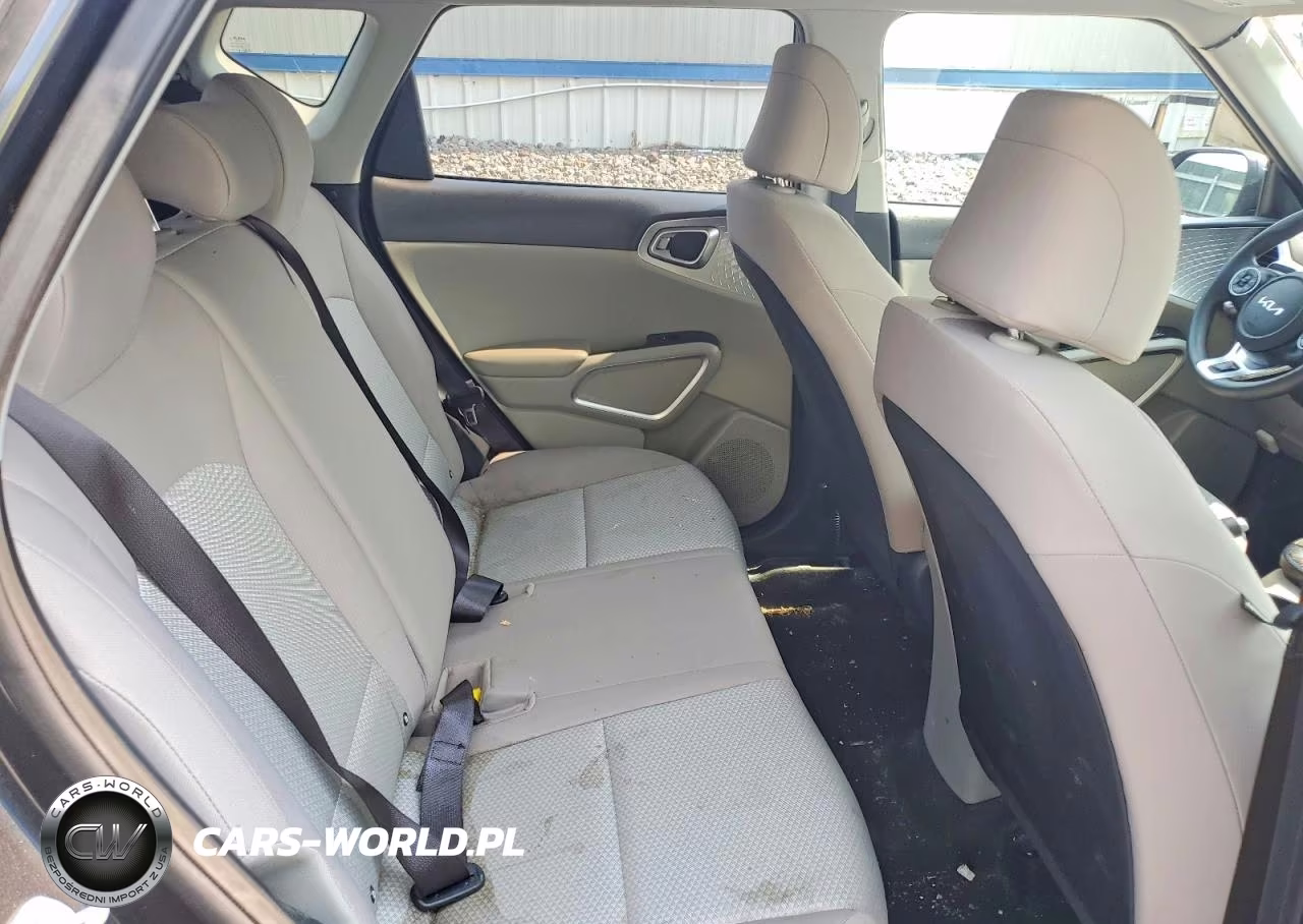 2022 Kia Soul Lx VIN:KNDJ23AU0N7819865 - 10