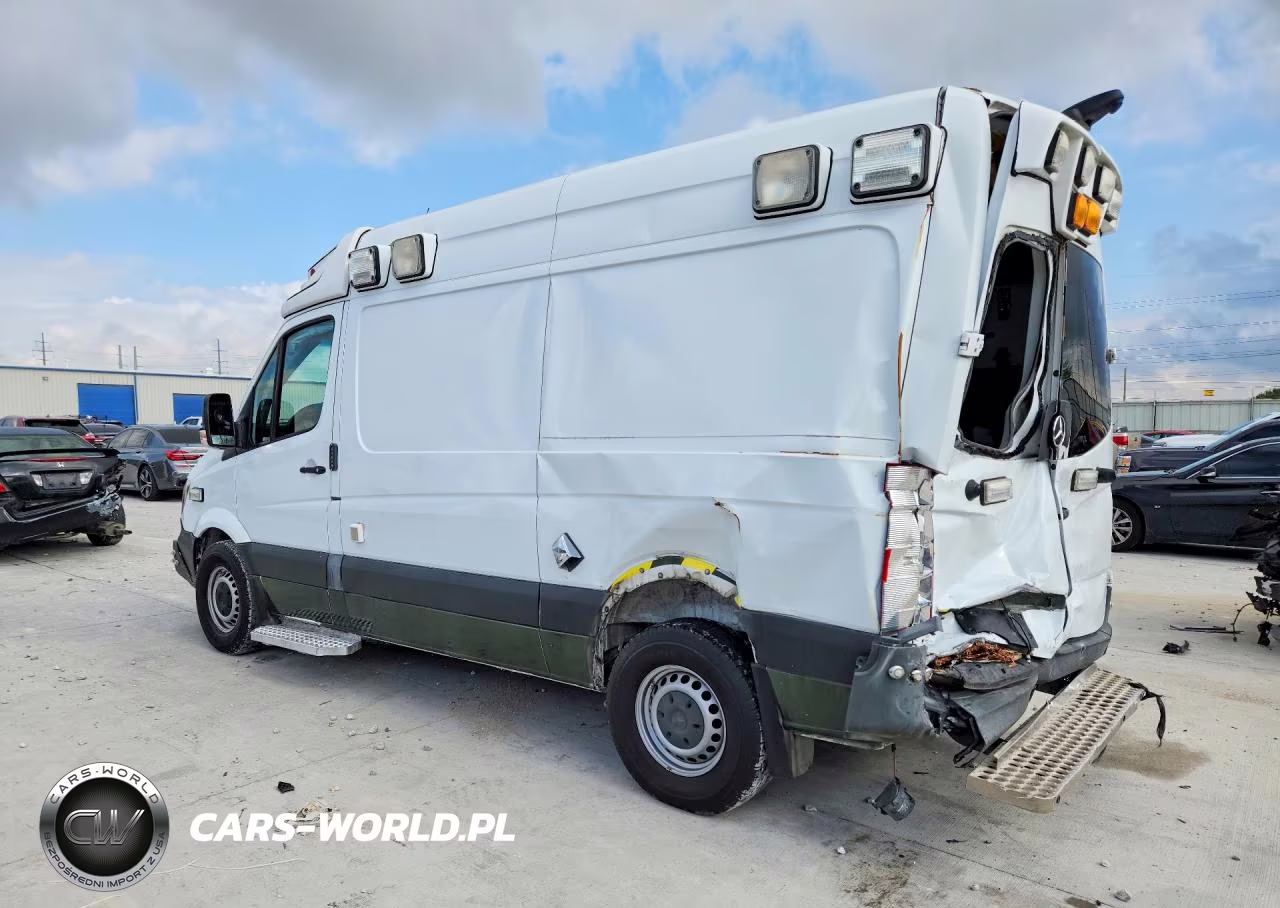 2017 Mercedes-Benz Sprinter 2500 VIN:WD3PE7CD6HP565504 - 2