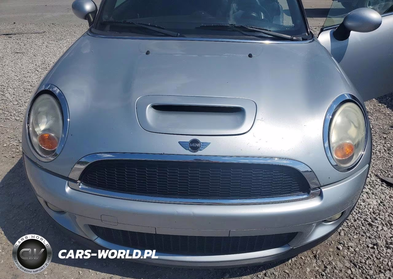 2009 Mini Cooper S VIN:WMWMS33569TG88182 - 11