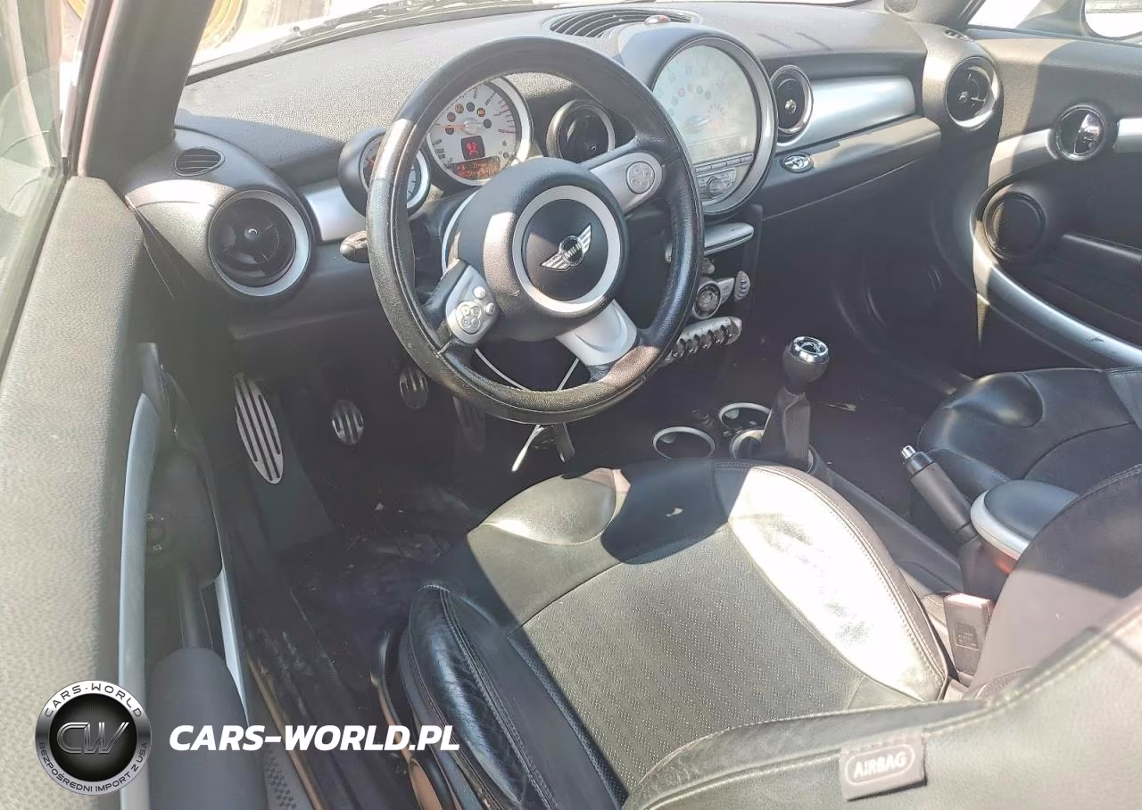 2009 Mini Cooper S VIN:WMWMS33569TG88182 - 8