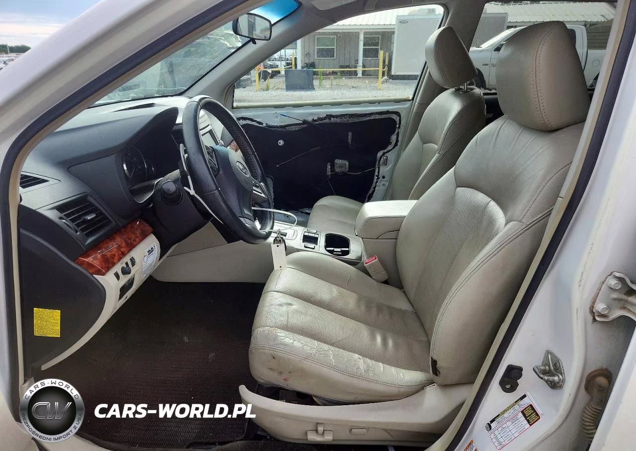 2012 Subaru Outback 2.5I Limited VIN:4S4BRCJC7C3247992 - 7