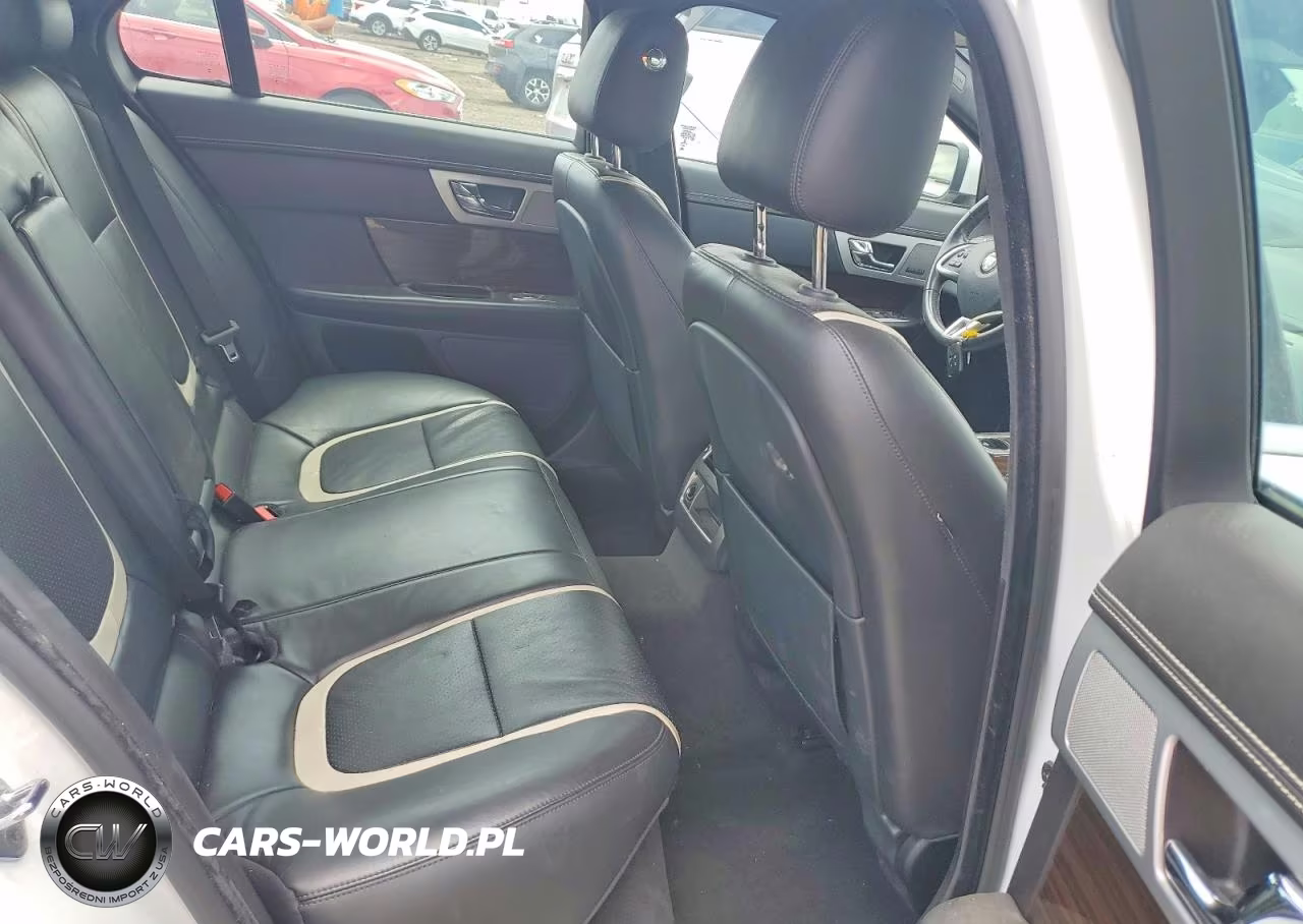 2015 Jaguar Xf 3.0 Sport VIN:SAJWA0F78F8U53919 - 10