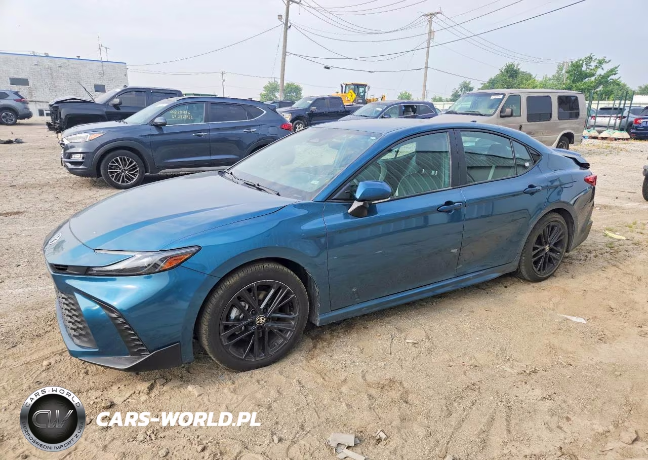 2025 Toyota Camry Se – zdjęcie 1 z 12
