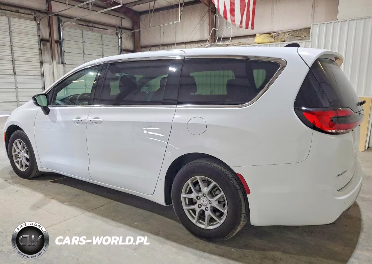 2026 Chrysler Pacifica Select VIN:2C4RC1BG5TR213079 - 2