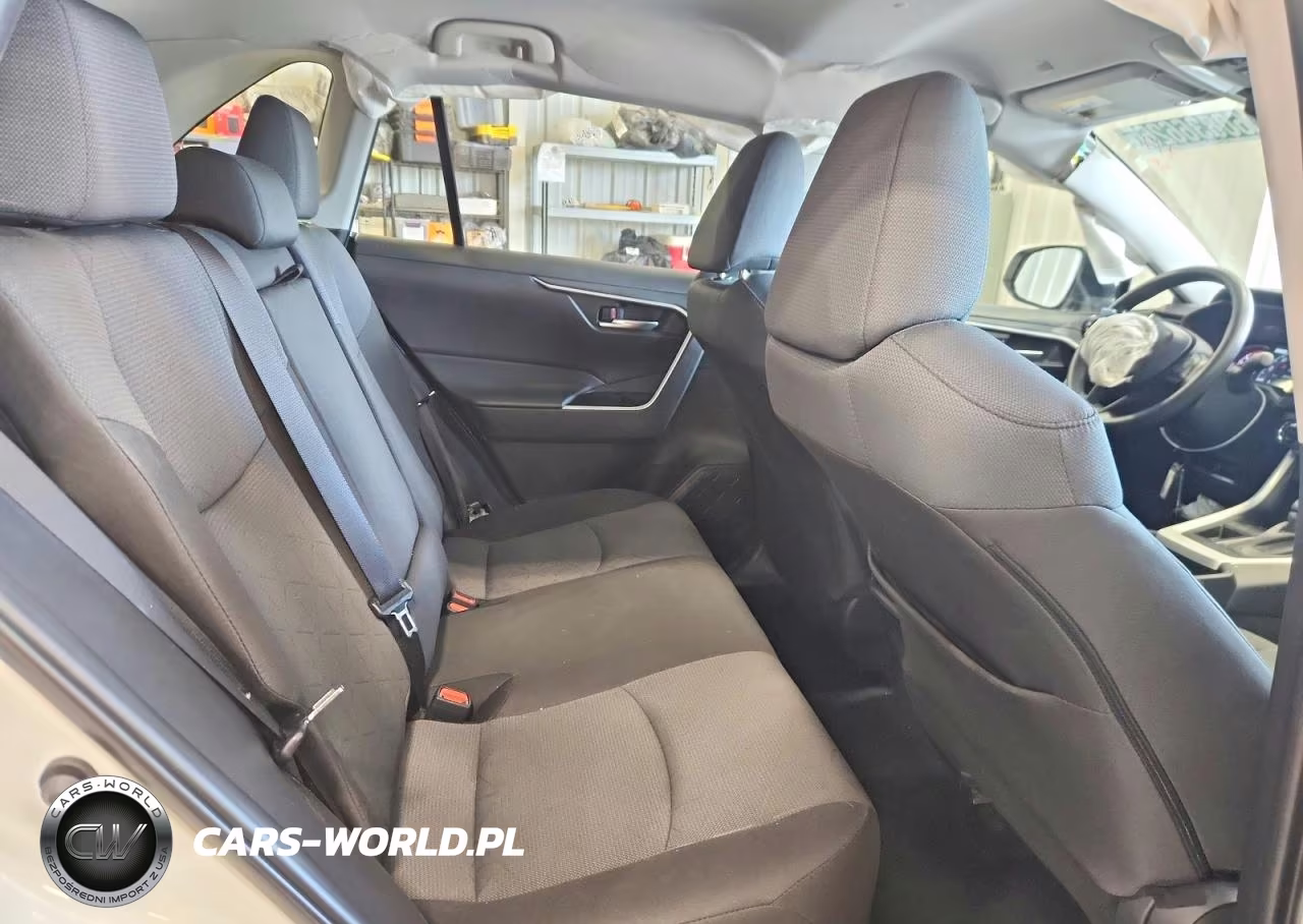 2025 Toyota Rav4 Xle VIN:2T3W1RFV8SC326854 - 10