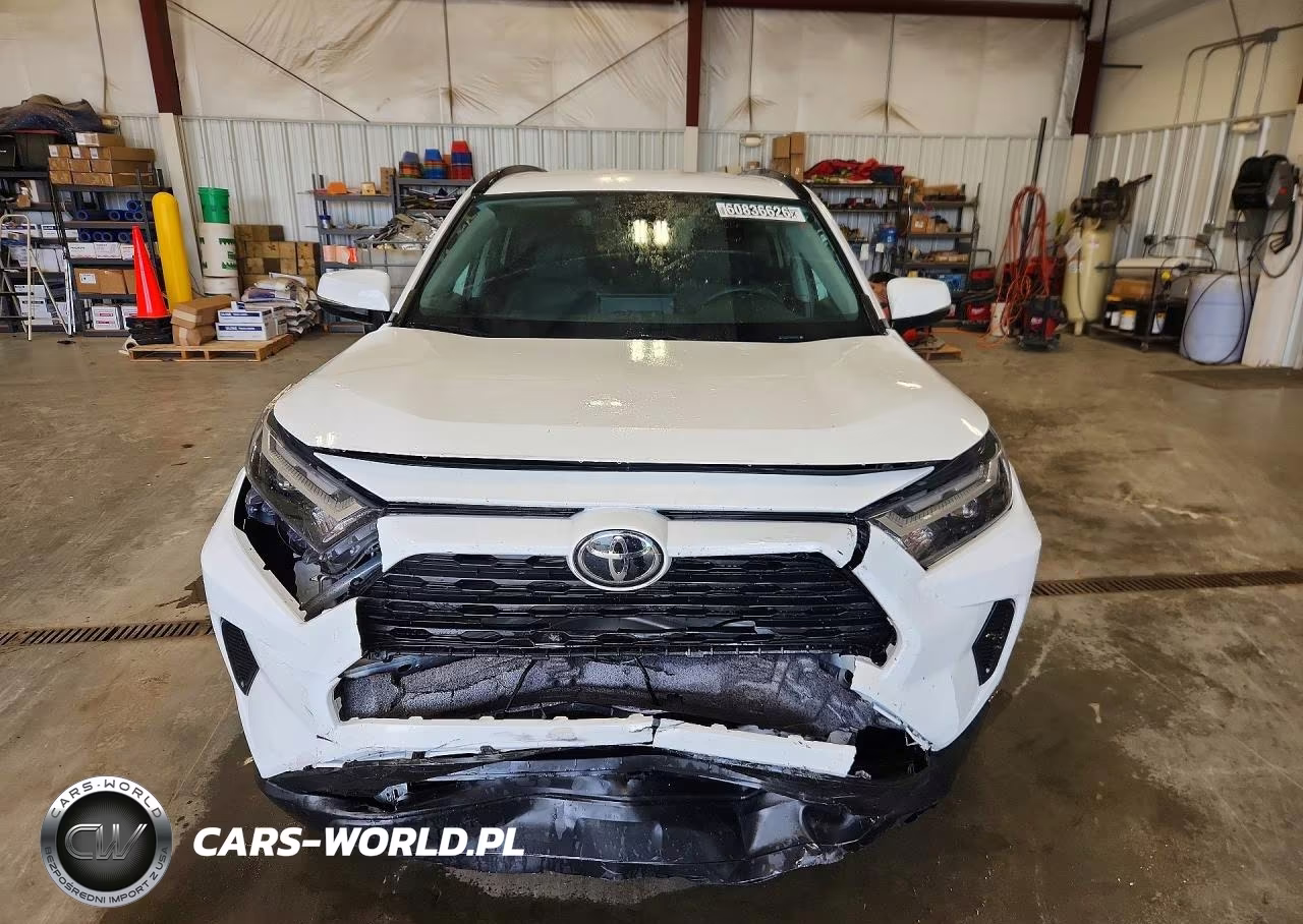 2025 Toyota Rav4 Xle VIN:2T3W1RFV8SC326854 - 5