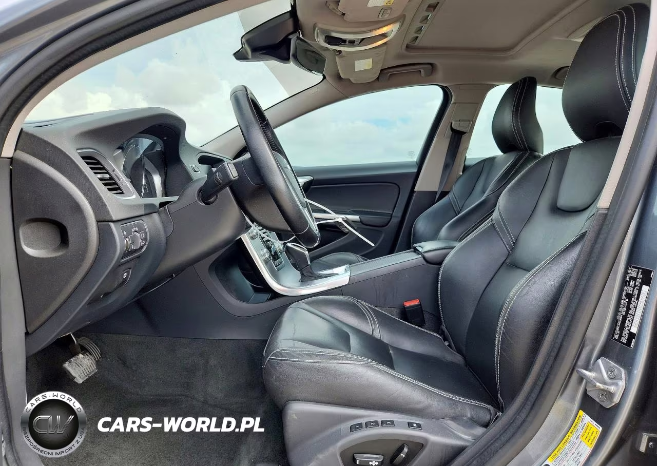 2017 Volvo S60 VIN:YV126MFL8H2438906 - 7