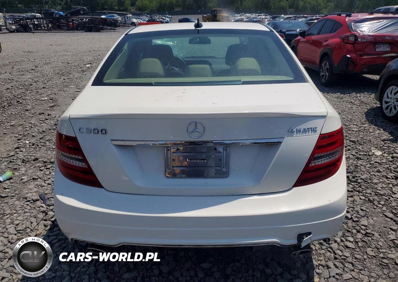 2013 Mercedes-Benz C 300 4Matic VIN:WDDGF8AB1DG083484 - 6