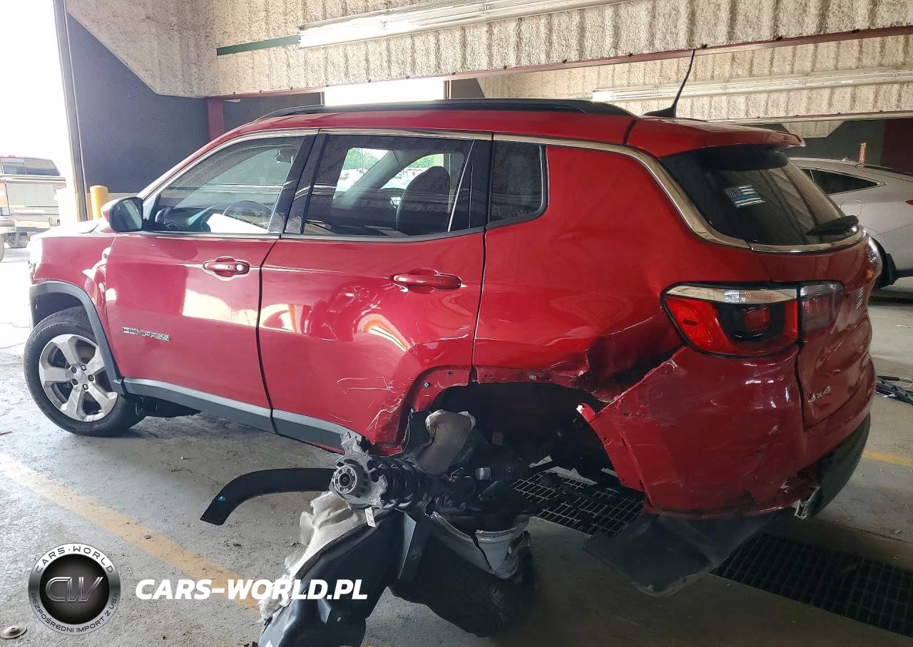 2018 Jeep Compass Latitude VIN:3C4NJDBB3JT142338 - 2