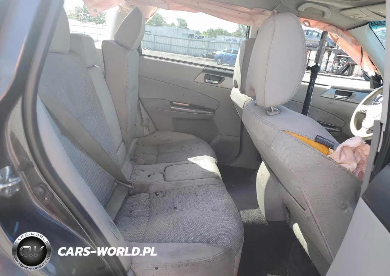2012 Subaru Forester 2.5X Premium 2.5X Premium VIN:JF2SHADC2CH451093 - 11