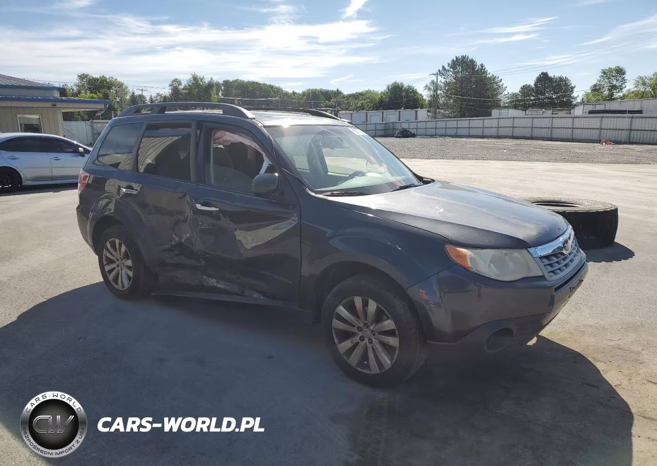 2012 Subaru Forester 2.5X Premium 2.5X Premium VIN:JF2SHADC2CH451093 - 4