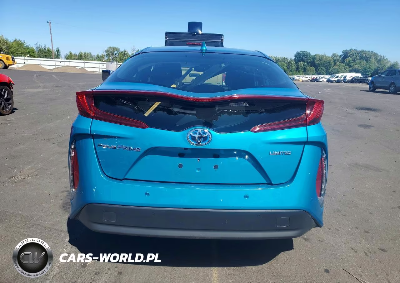2020 Toyota Prius Prime Limited VIN:JTDKARFP5L3138618 - 6