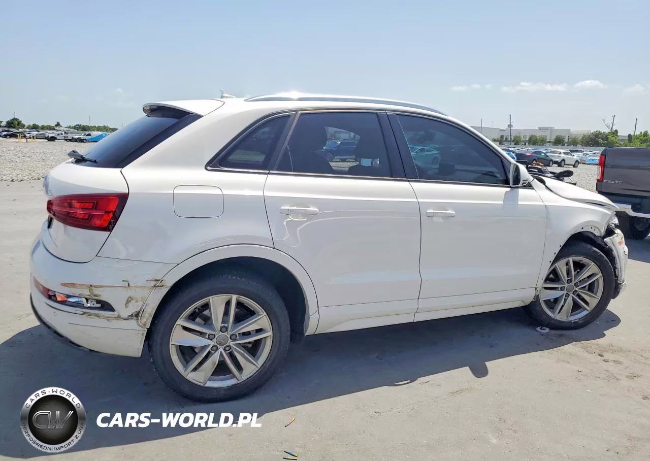2017 Audi Q3 Premium VIN:WA1BCCFS3HR011313 - 3