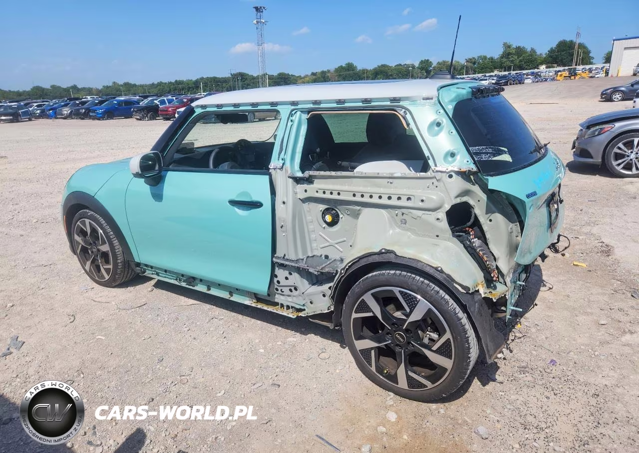 2025 Mini Cooper S VIN:WMW23GD05S2W65449 - 2