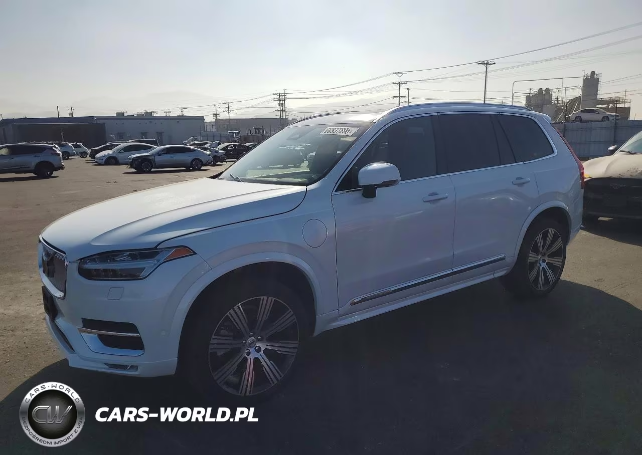 2024 Volvo Xc90 Plus – zdjęcie 1 z 13