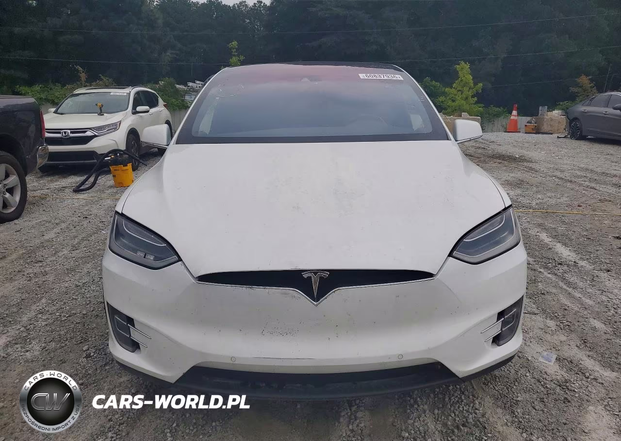 2016 Tesla Model X 75D-P100D-P90D VIN:5YJXCBE40GF008995 - 5