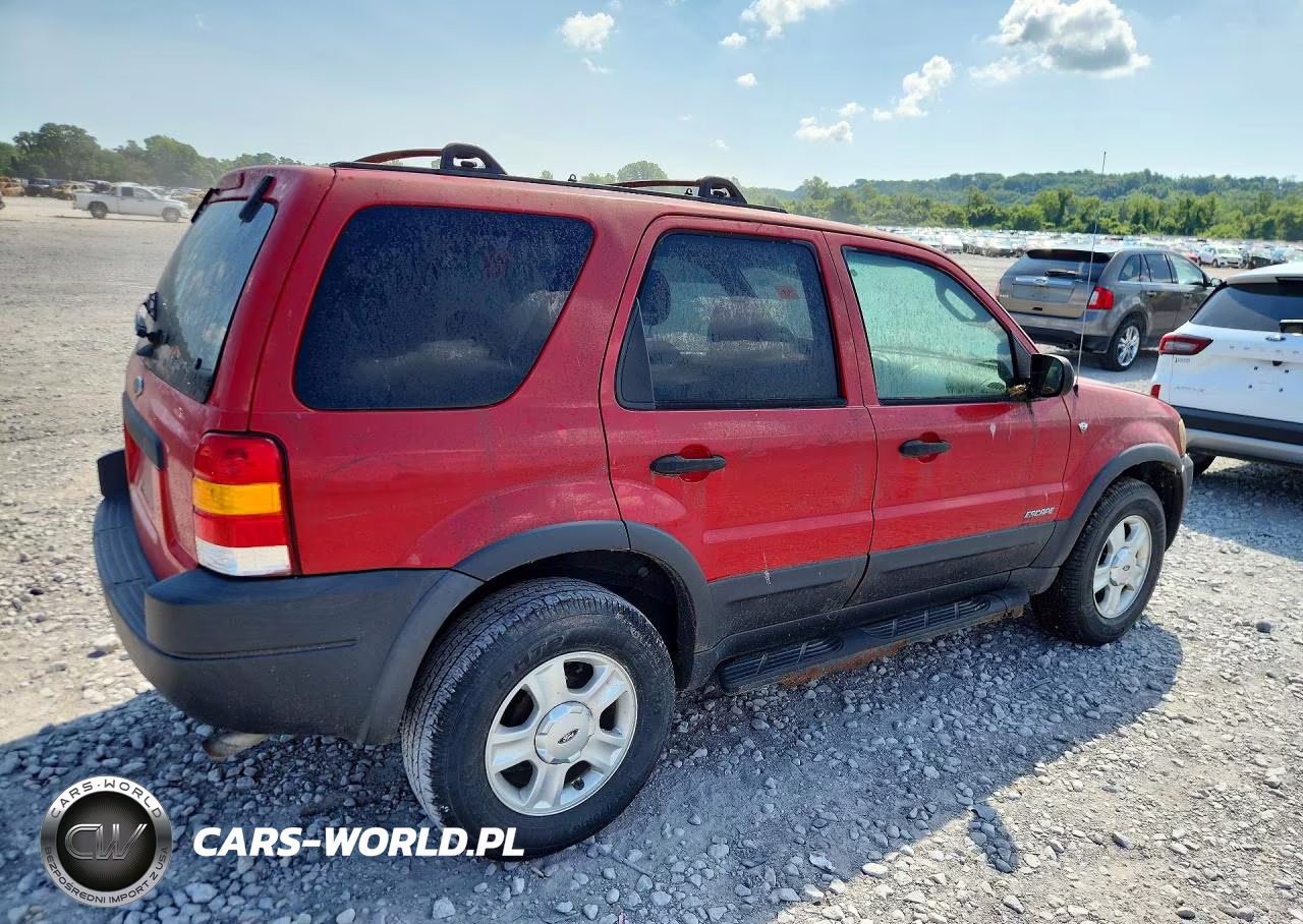 2002 Ford Escape Xlt VIN:1FMYU031X2KC61389 - 3
