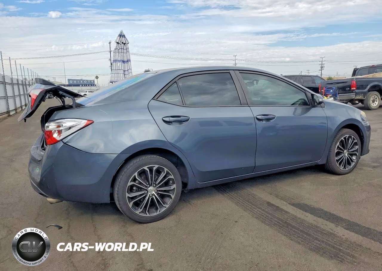 2014 Toyota Corolla S Plus VIN:5YFBURHE0EP083699 - 3