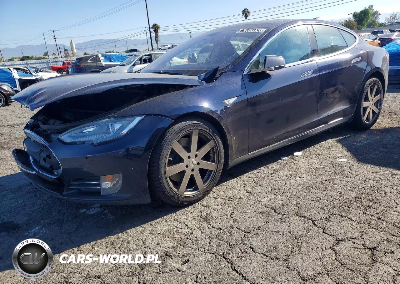 2014 Tesla Model S