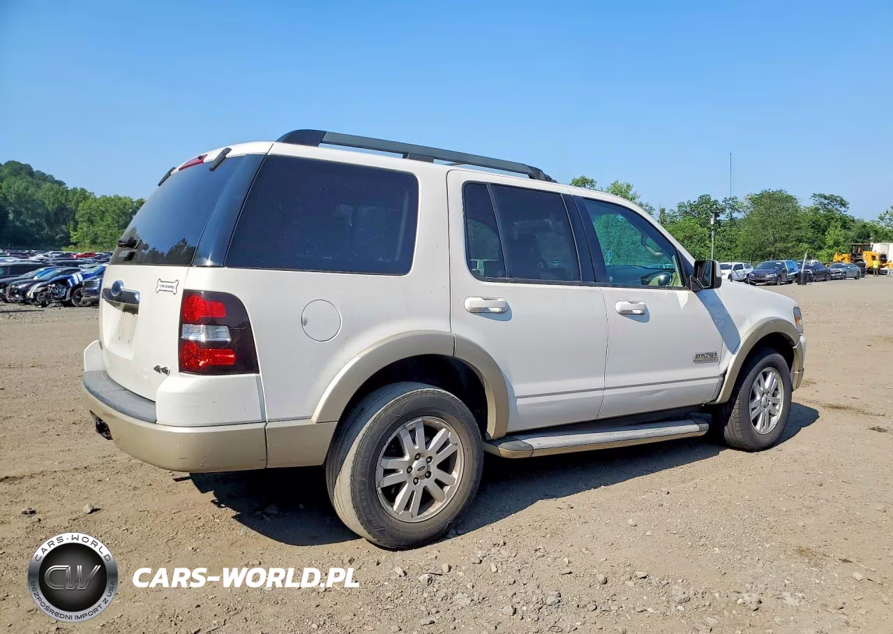 2008 Ford Explorer Eddie Bauer VIN:1FMEU74EX8UA14030 - 3