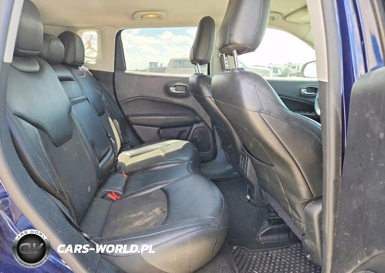 2019 Jeep Compass Latitude VIN:3C4NJDBB3KT628679 - 11
