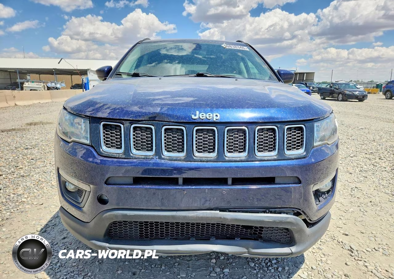 2019 Jeep Compass Latitude VIN:3C4NJDBB3KT628679 - 5