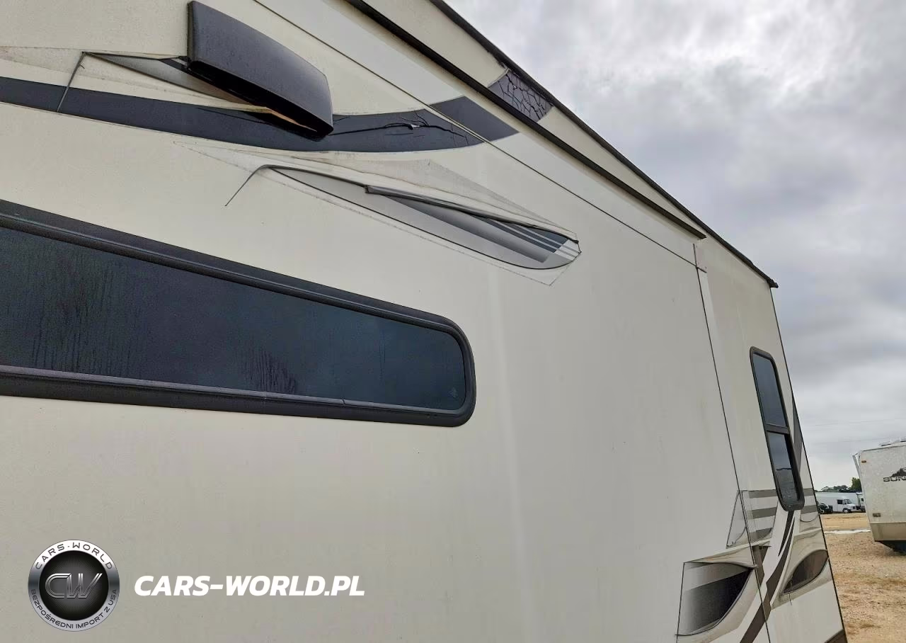 2020 Kz Durango Camper VIN:4EZFD3324L6055886 - 9